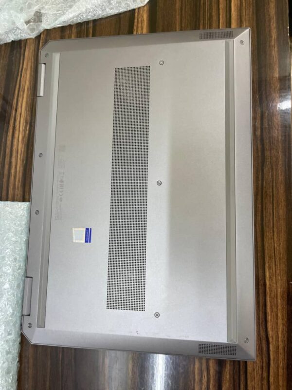 HP ZBOOK STUDIO X360 G5 INTEL CORE i7 512/16gb - Image 4